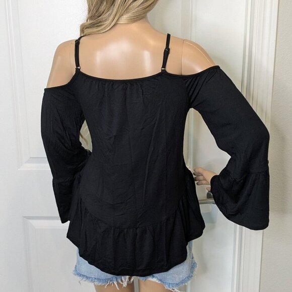 White Mark Top Women's Size Small Black Cold Shoulder Ruffle Sleeve NWT - Picture 2 of 10